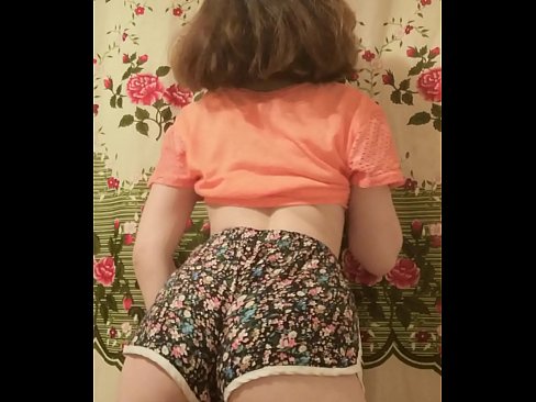 ❤️ Seksuali jauna mažylė nusimeta šortus prieš kamerą Gražus porno prie mūsų ❌️